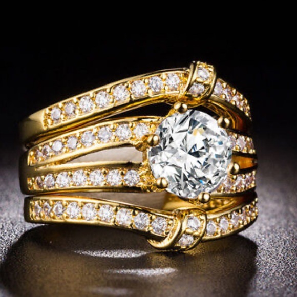 Luxury Round Cut 18k Gold Plated Women Wedding 3 Ring Set - Picture 3 of 3
